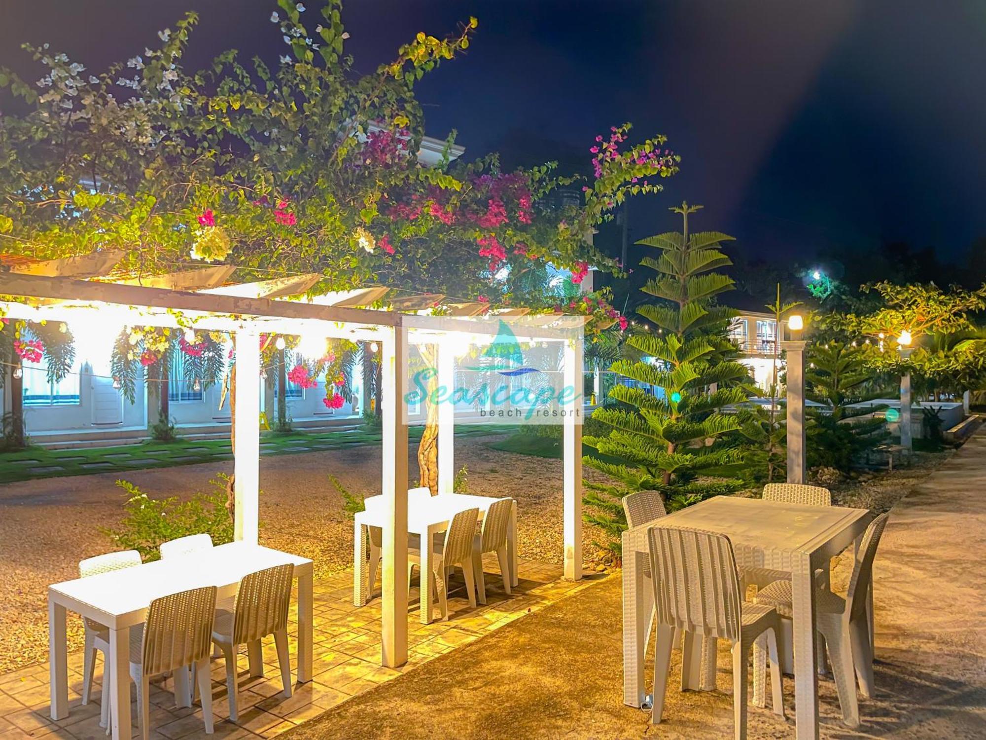 Seascape Beach Resort Ослоб Екстер'єр фото